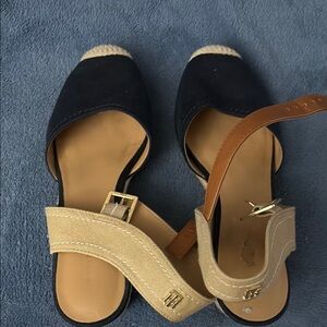 Women's Black and Tan Espadrille Sandals